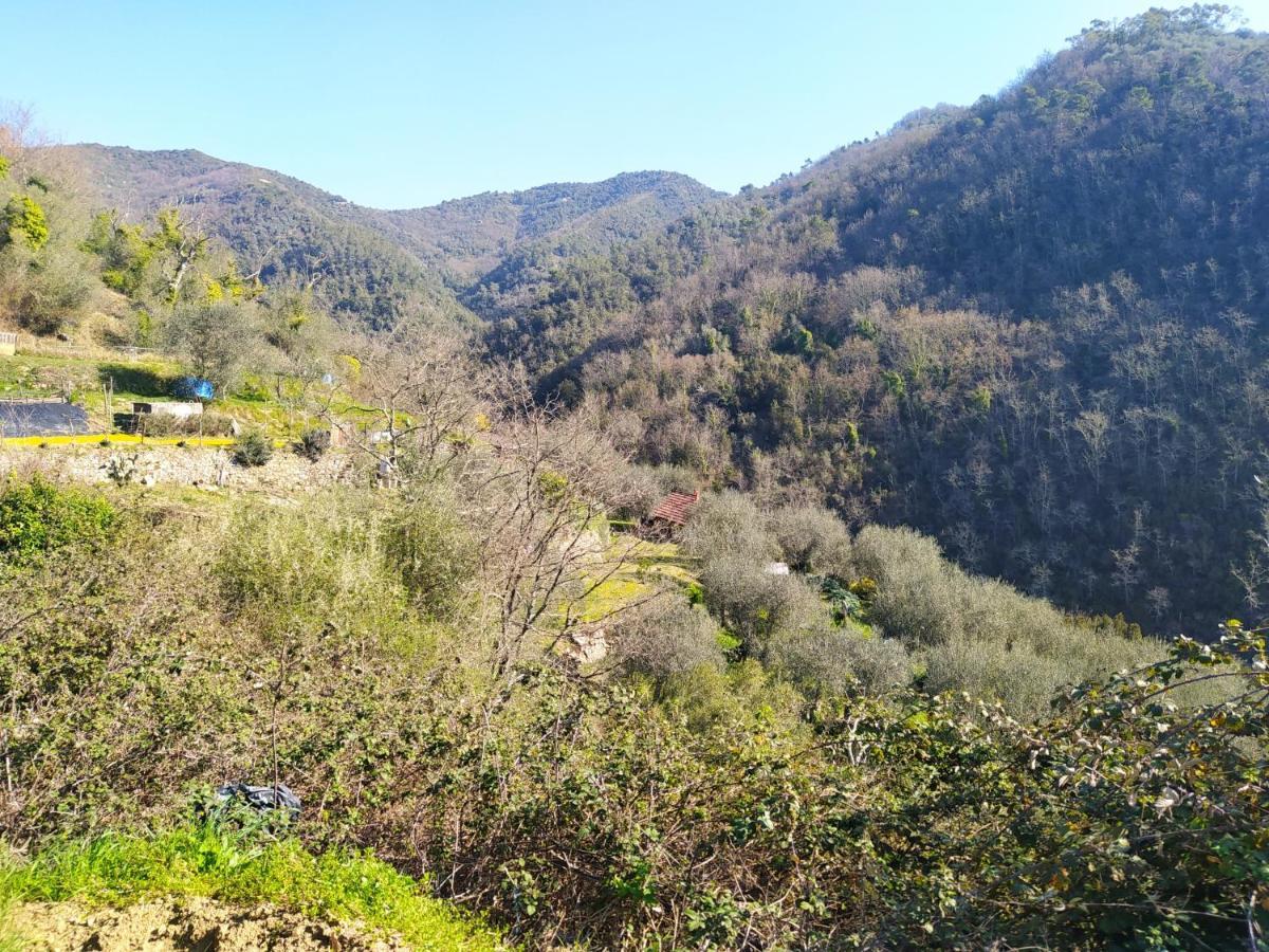 la casa di enea Villa Apricale Exterior foto